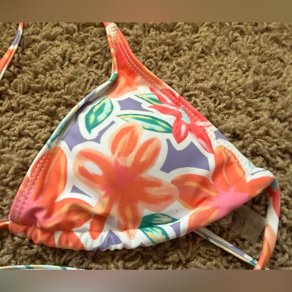 Floral Sliding Tri Bikini Top Karge Removable pads. Coral purple ties - Picture 2 of 9